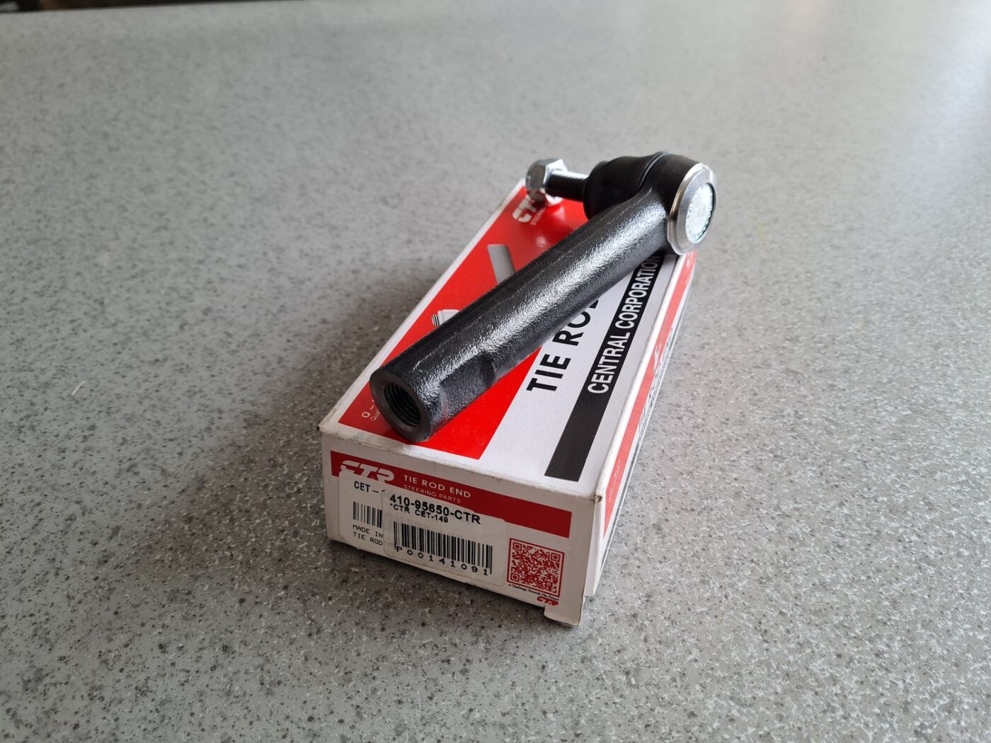 Stūres mehānisma uzgalis priekš