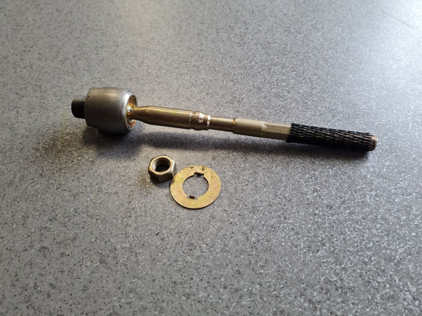 Stūres mehānisma stienis priekš 1 Stūres mehānisma stienis priekš