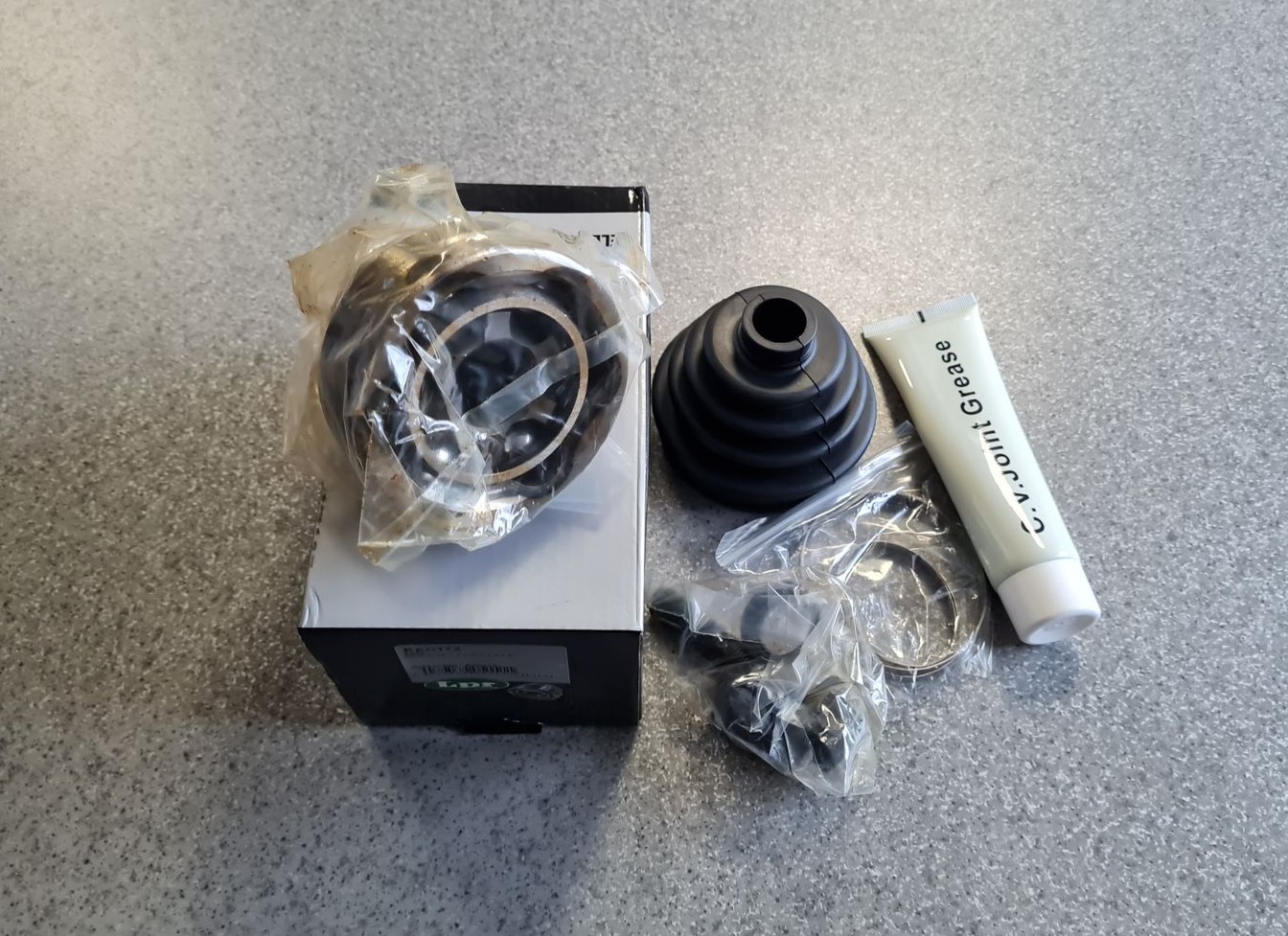 Ārējais pusases šarnīrs priekš 1 Ārējais pusases šarnīrs priekš