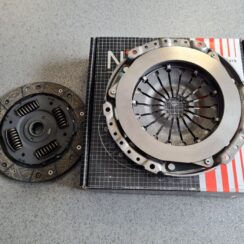 Sajūga komplekts priekš NEW AND USED CAR SPARE PARTS