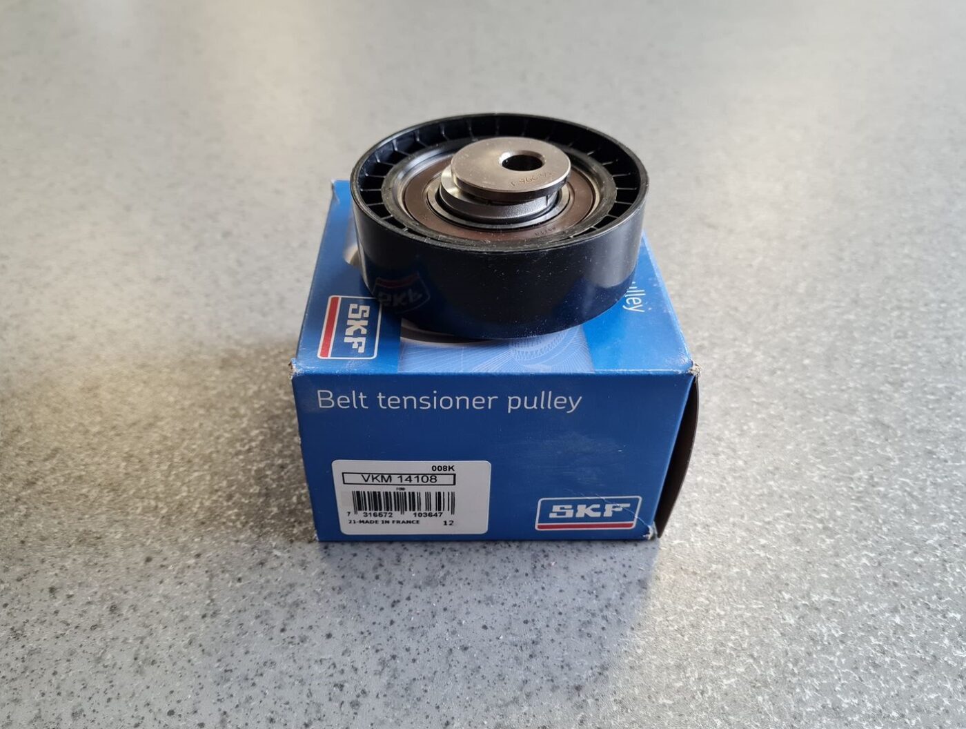 Spriegotājrullītis priekš