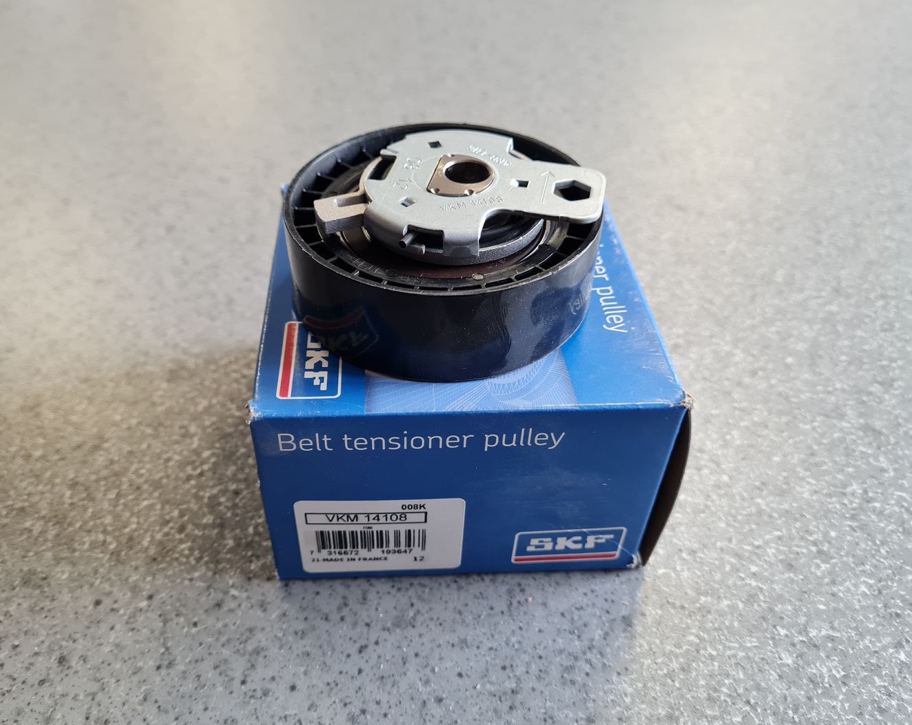 Spriegotājrullītis priekš