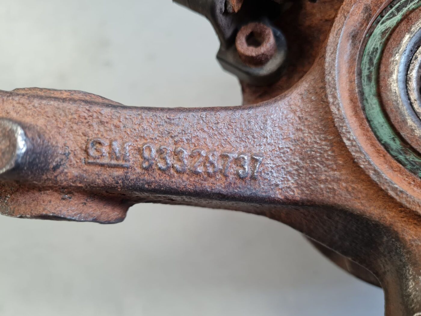 Stūres šarnīrs priekšā pa kreisi priekš OPEL MERIVA 2004