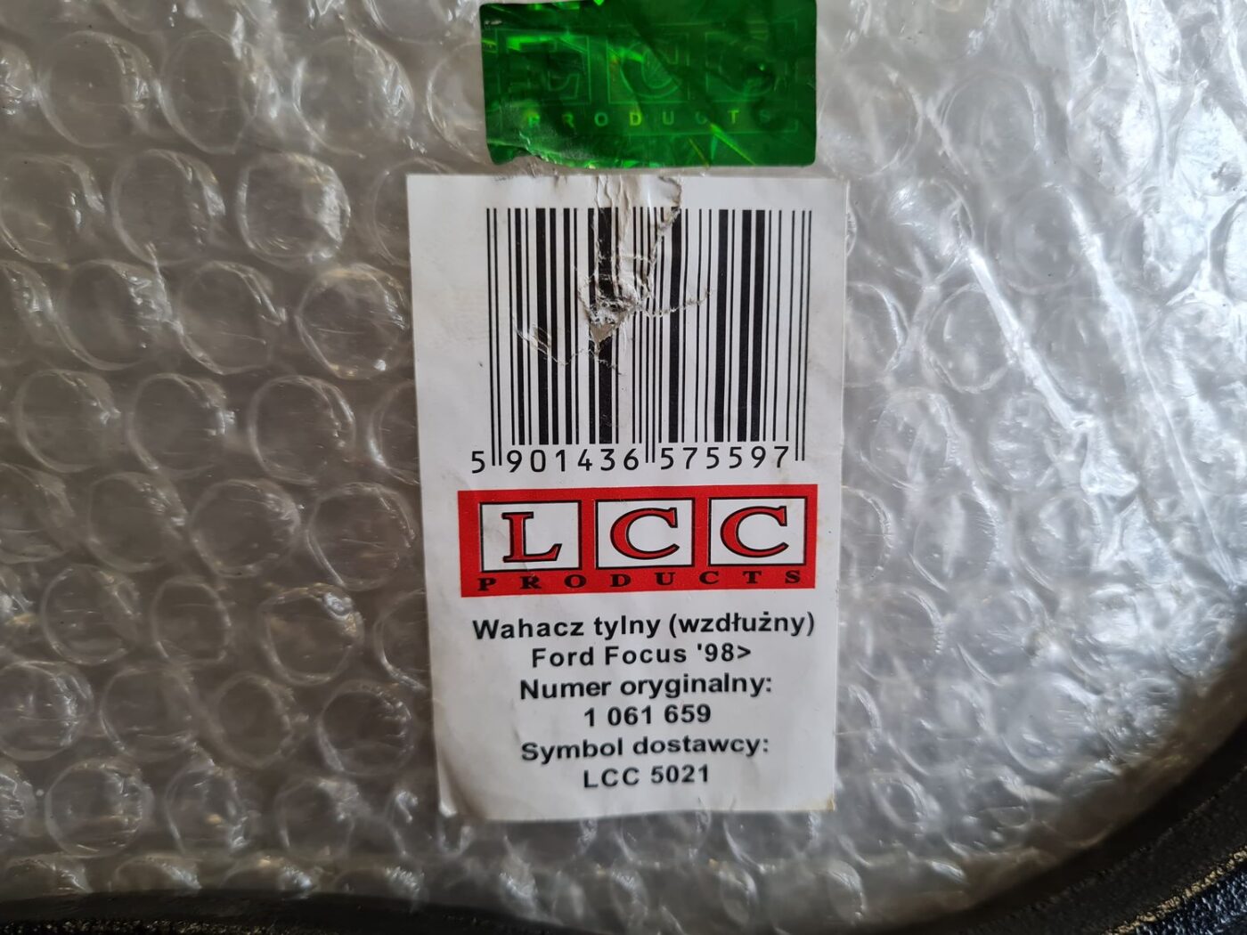 Aizmugures piekares svira priekš