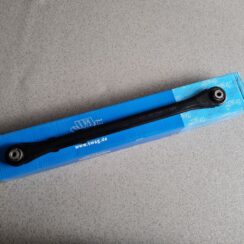 Aizmugures piekares svira priekš