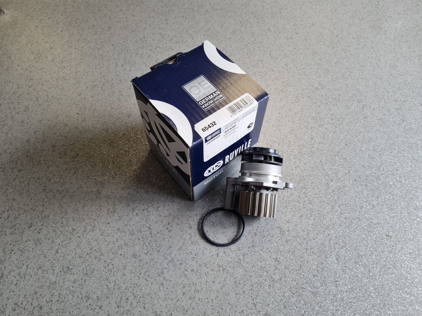 Ūdens sūknis priekš 1 Ūdens sūknis priekš