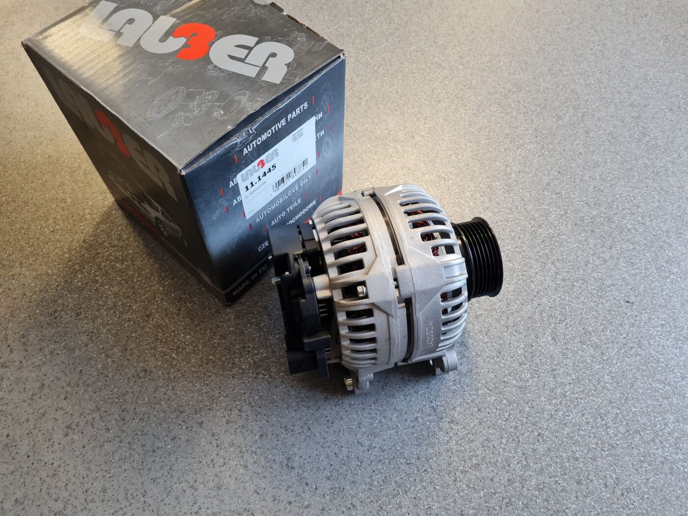 Ģenerators priekš NEW AND USED CAR SPARE PARTS 1 Ģenerators priekš NEW AND USED CAR SPARE PARTS