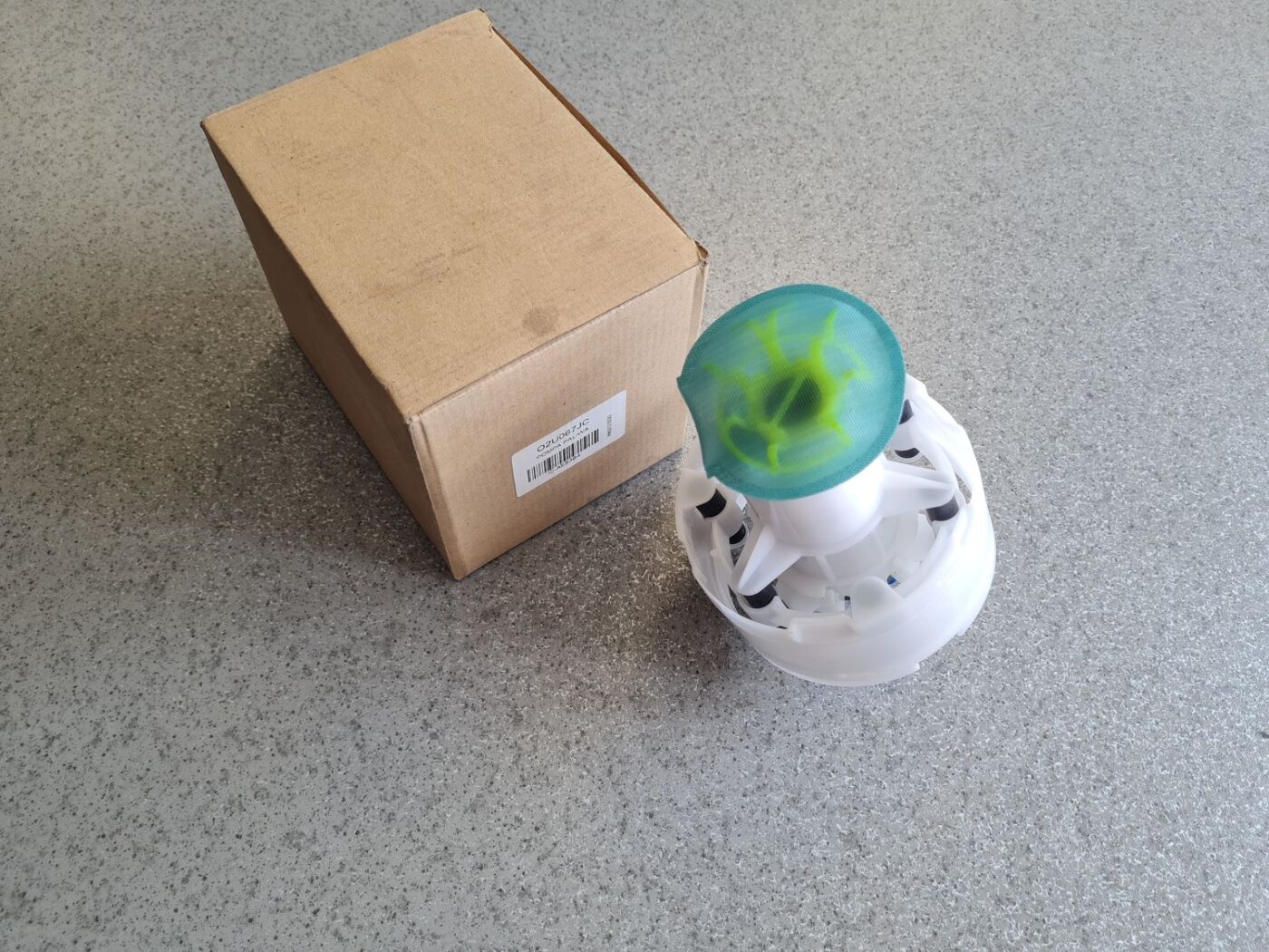 Degvielas tvertnes sūknis priekš 1 Degvielas tvertnes sūknis priekš