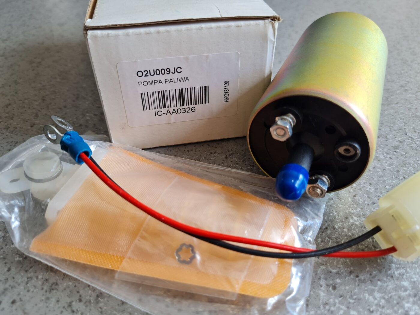 Degvielas tvertnes sūknis priekš