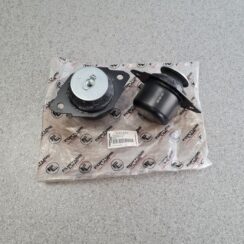 Ātrumkārbas kronšteins priekš NEW AND USED CAR SPARE PARTS