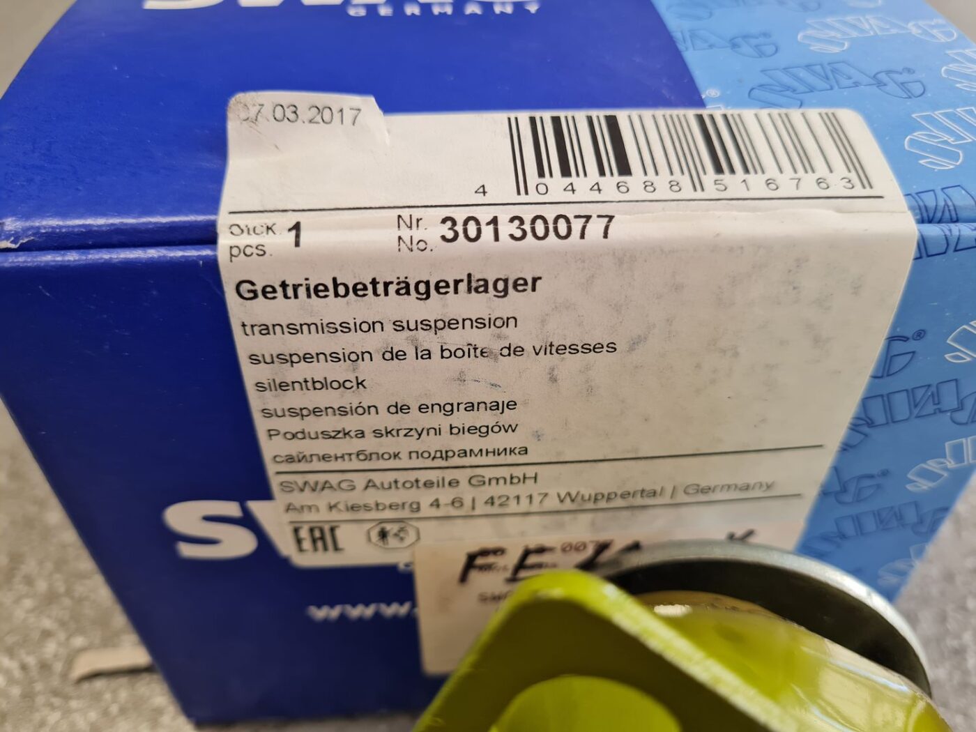 Ātrumkārbas kronšteins priekš