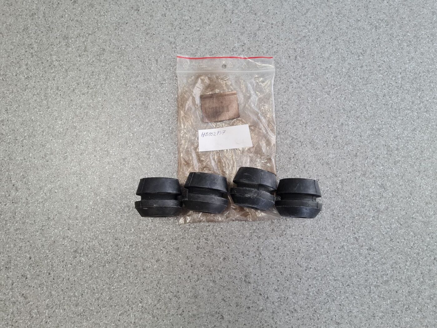 Dzinēja spilvens priekš 2 Dzinēja spilvens priekš