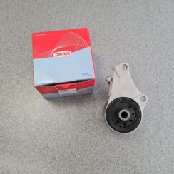 Ātrumkārbas kronšteins priekš NEW AND USED CAR SPARE PARTS