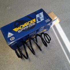 Aizmugurējā atspere priekš