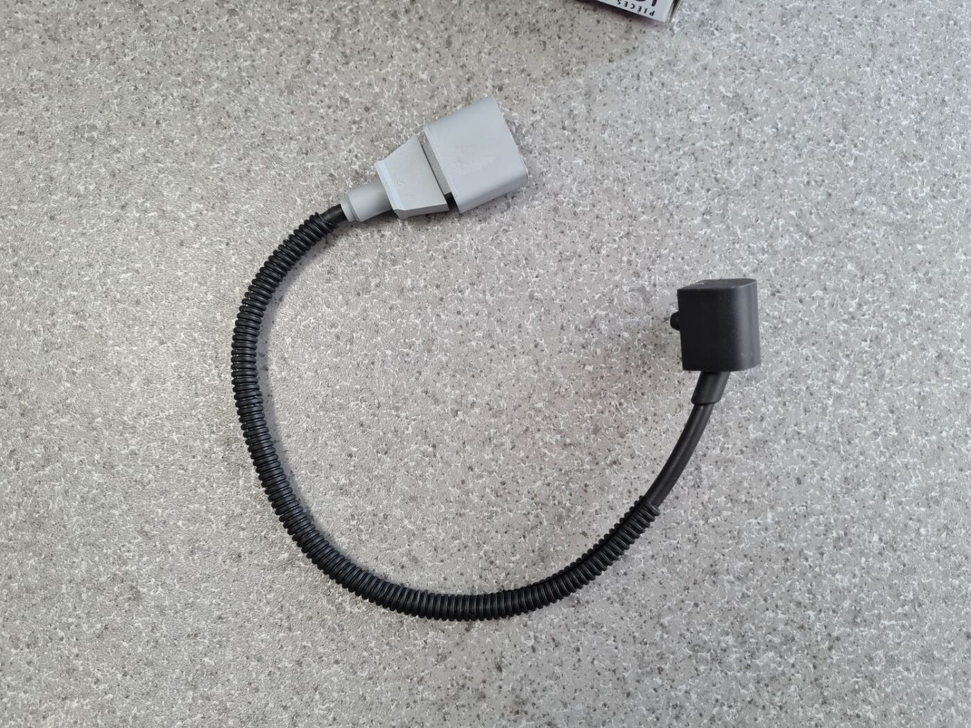 Sadales vārpstas devējs priekš