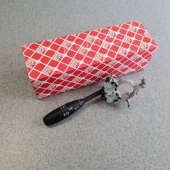 Stūres daudzfunkcionālais slēdzis priekš NEW AND USED CAR SPARE PARTS