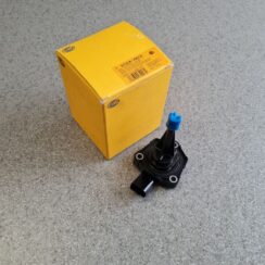 Dzinēja eļļas līmeņa devējs priekš