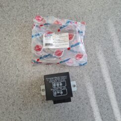 Pagrieziena lukturu releja priekš