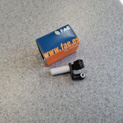 Kloķvārpstas devējs priekš NEW AND USED CAR SPARE PARTS