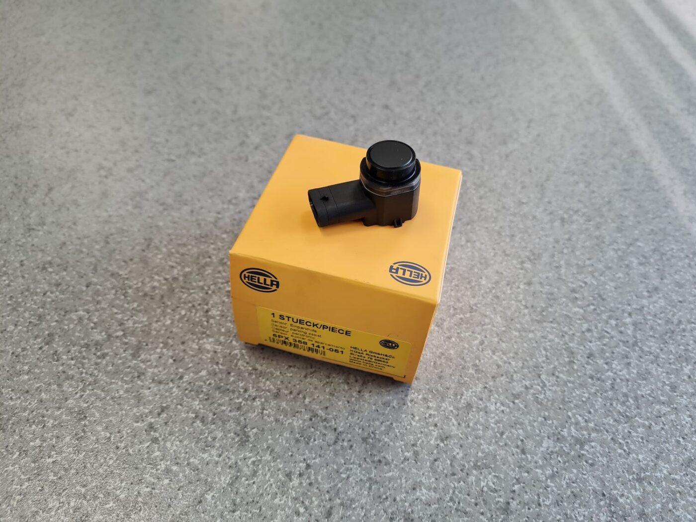 Parkošanās devējs priekš