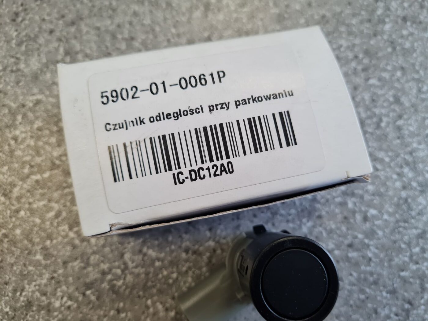 Parkošanās devējs priekš 3 Parkošanās devējs priekš