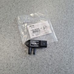 Izplūdes gāzu spiediena sensors priekš