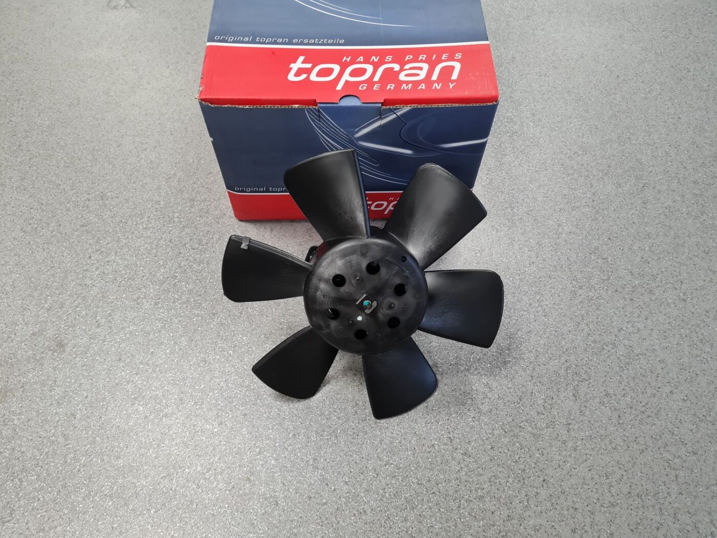 Dzesēšanas radiatora ventilators priekš