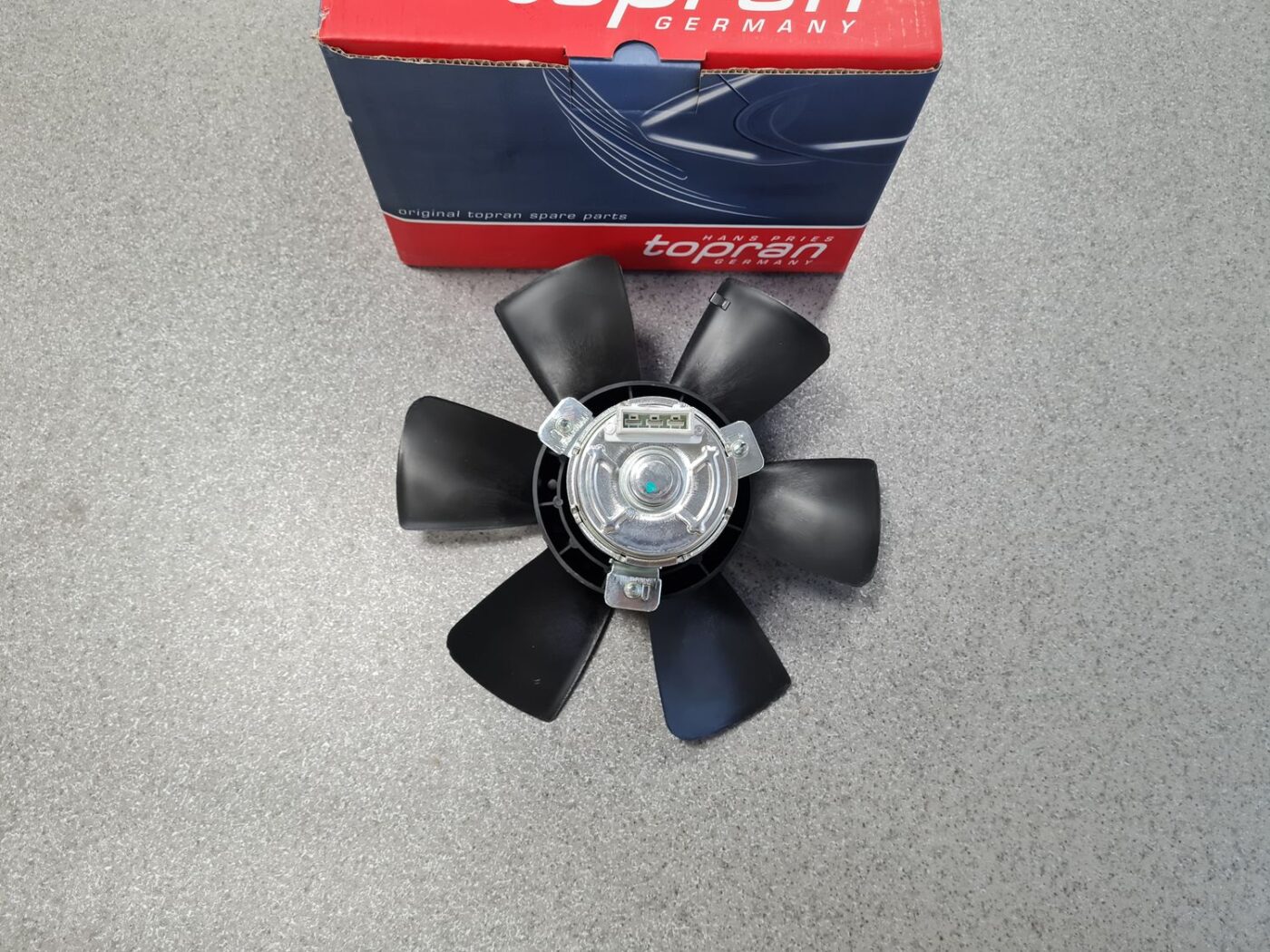 Dzesēšanas radiatora ventilators priekš