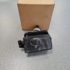 Miglas lukturis priekšā labajā pusē priekš NEW AND USED CAR SPARE PARTS
