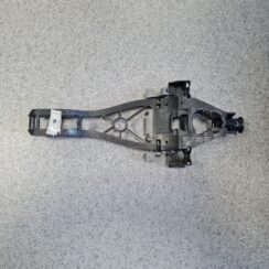 Durvju roktura iekšējais stiprinājums priekš VOLVO S80 2007 Black