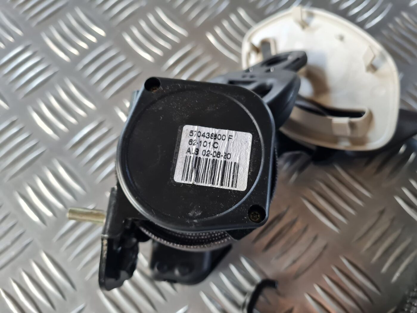 Aizmugurējā labā drošības josta priekš SAAB 9-5 1999 2 Aizmugurējā labā drošības josta priekš SAAB 9-5 1999