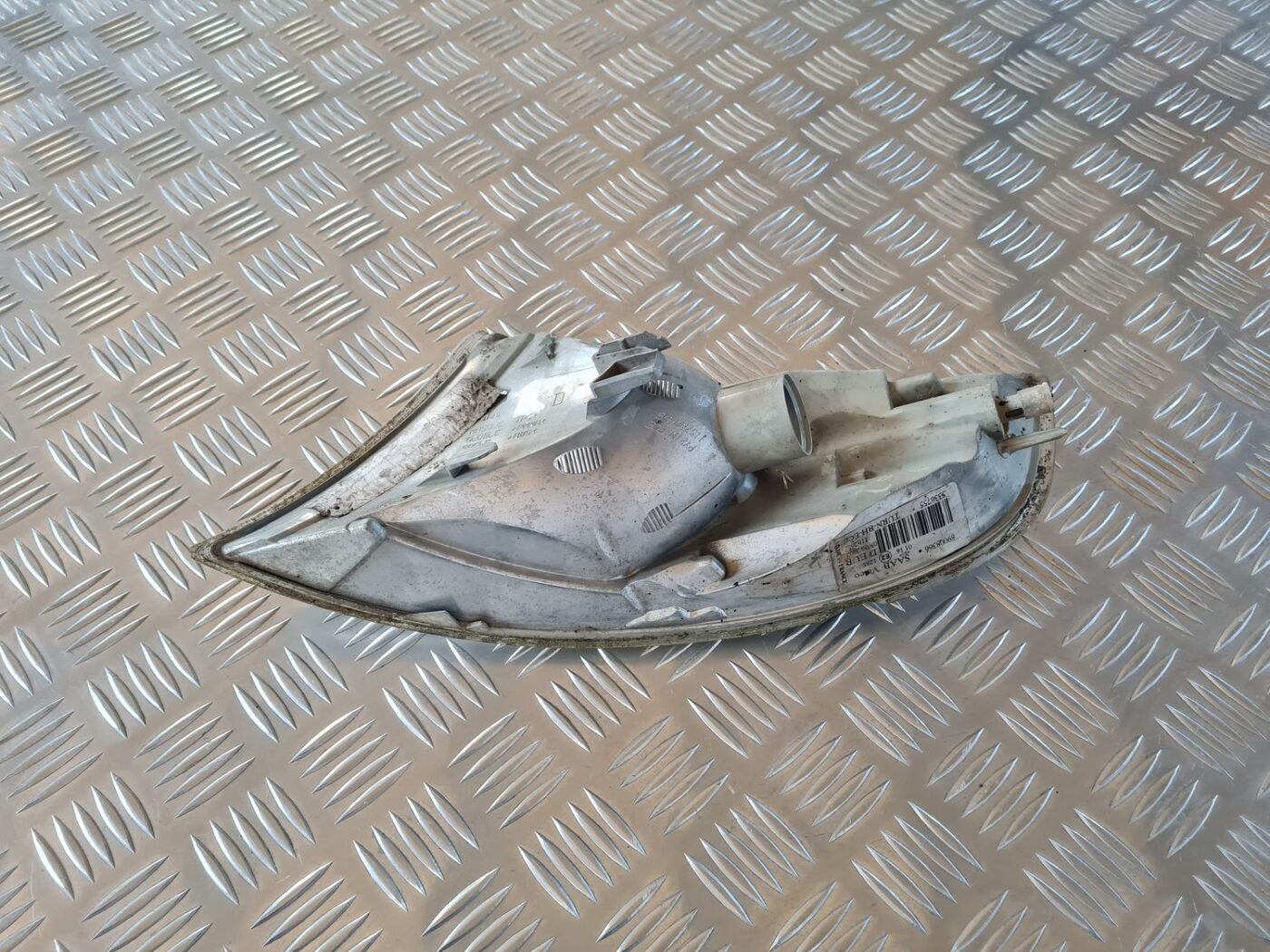 Pagrieziena signala lukturis priekš SAAB 9-5 1999