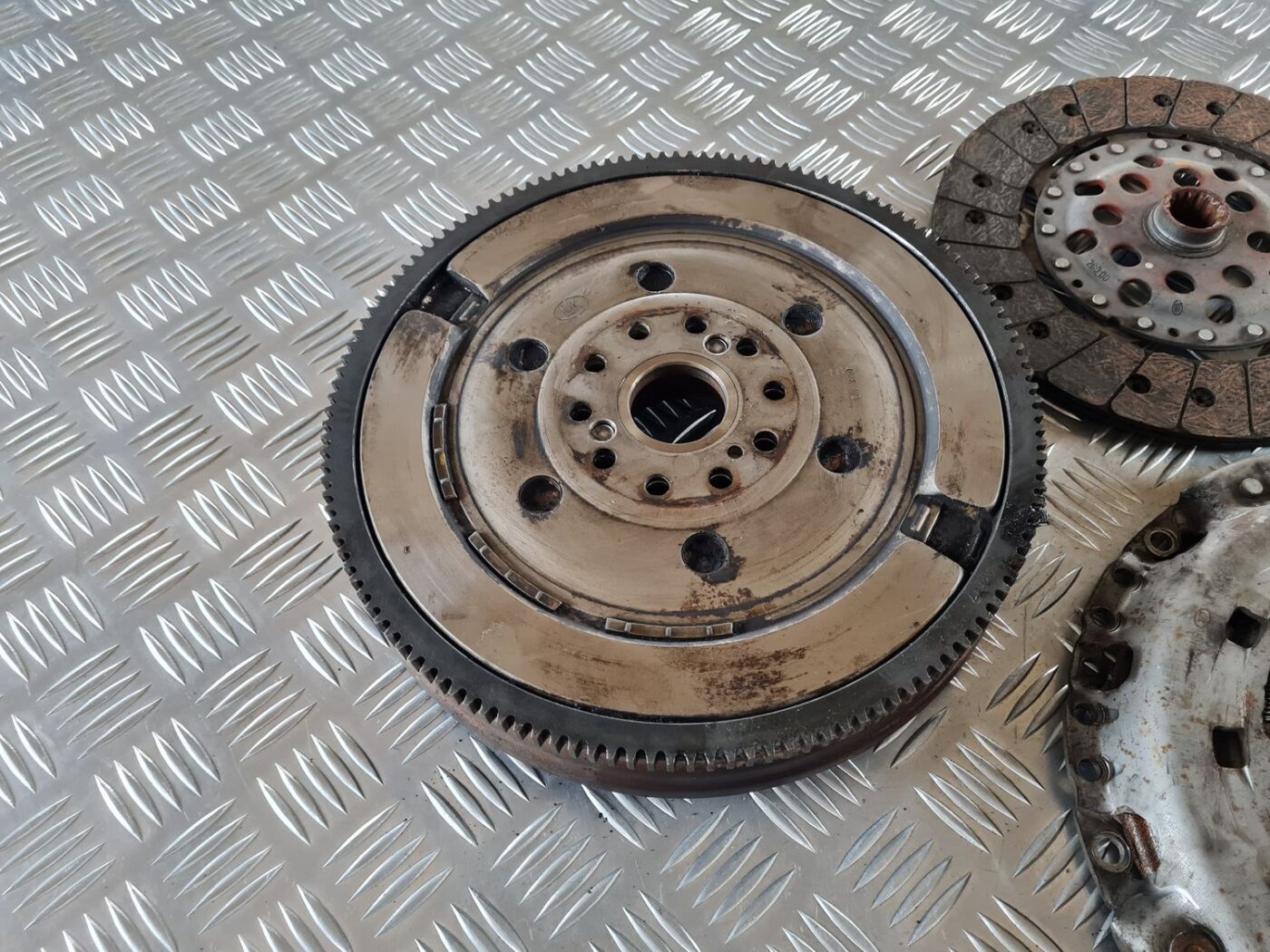 Sajūga komplekts priekš SAAB 9-5 1999