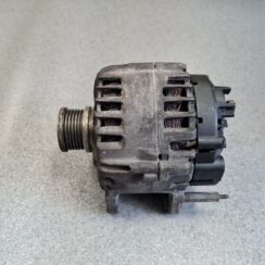 Ģenerators priekš VW GOLF 2014