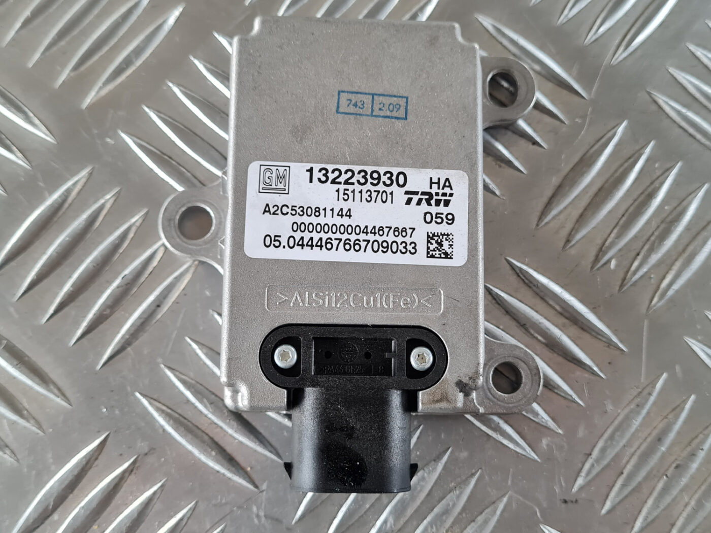 ESP ātruma devējs priekš SAAB 9-3 2009 2 ESP ātruma devējs priekš SAAB 9-3 2009