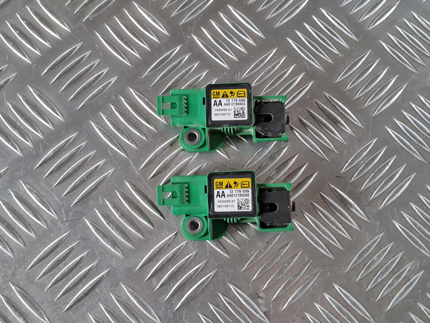 Drošības spilvena trieciensensors priekš SAAB 9-3 2009