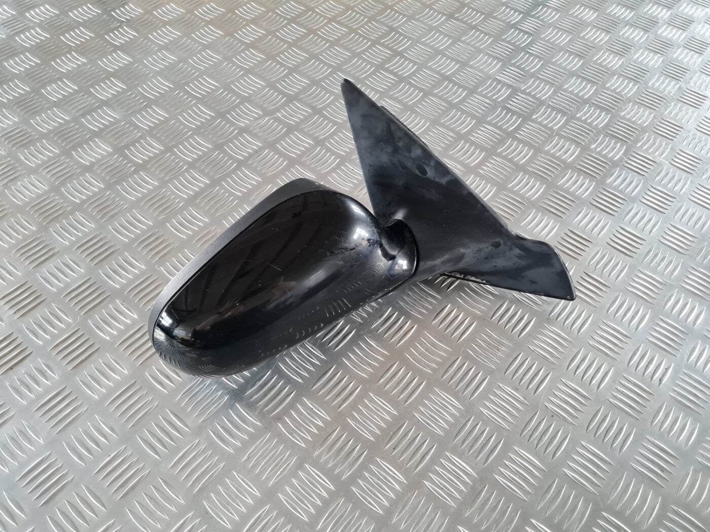 Ārējais spogulis, pa labi priekš SAAB 9-3 2009 1 Ārējais spogulis, pa labi priekš SAAB 9-3 2009