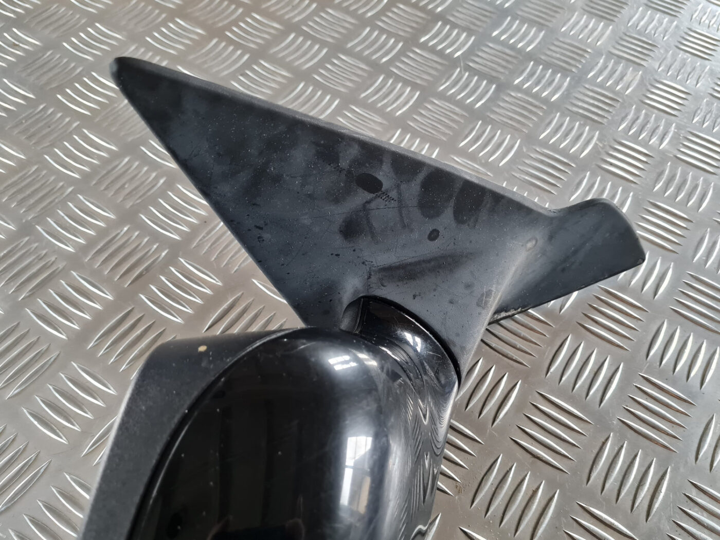 Ārējais spogulis, pa labi priekš SAAB 9-3 2009 2 Ārējais spogulis, pa labi priekš SAAB 9-3 2009