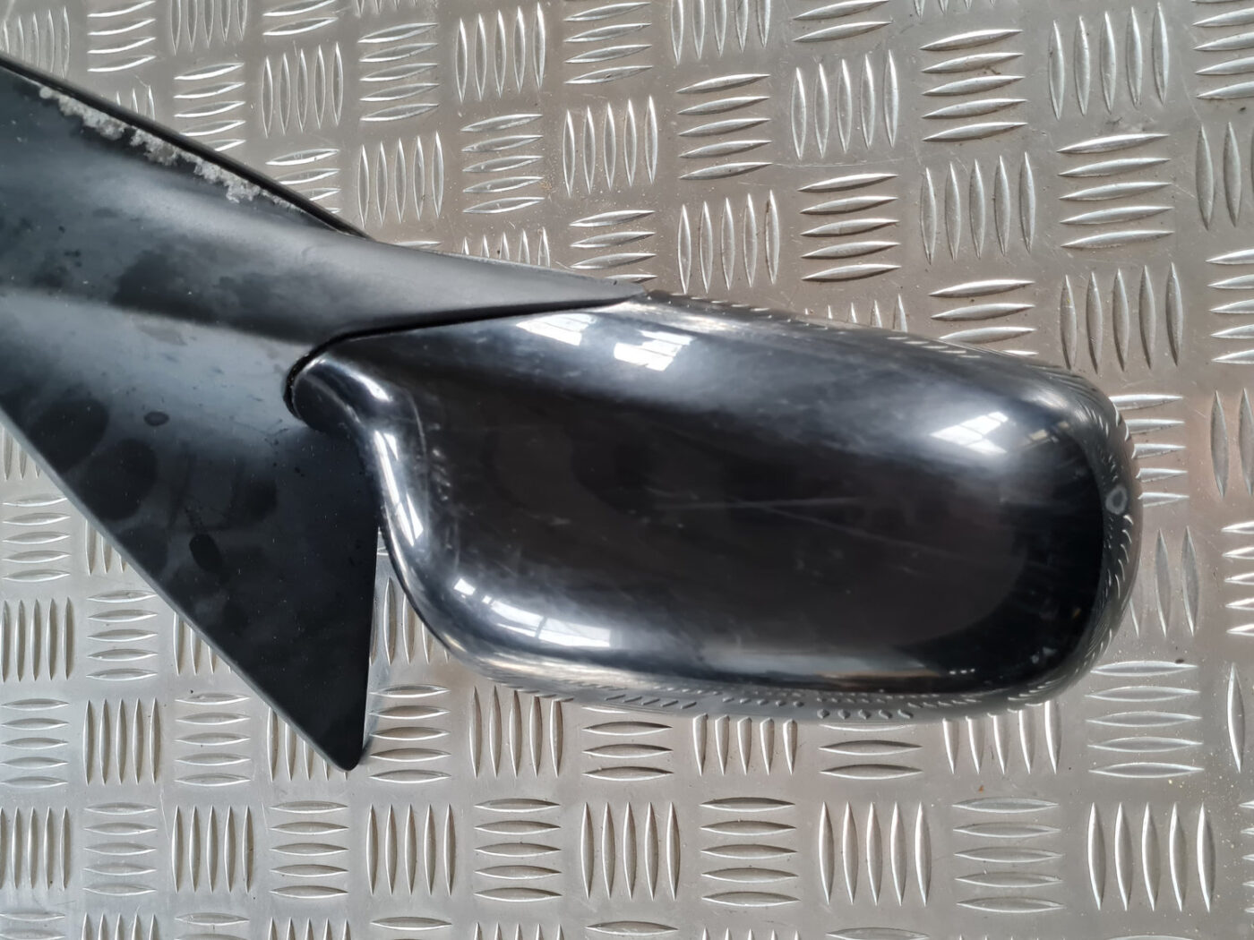 Ārējais spogulis, pa labi priekš SAAB 9-3 2009 8 Ārējais spogulis, pa labi priekš SAAB 9-3 2009