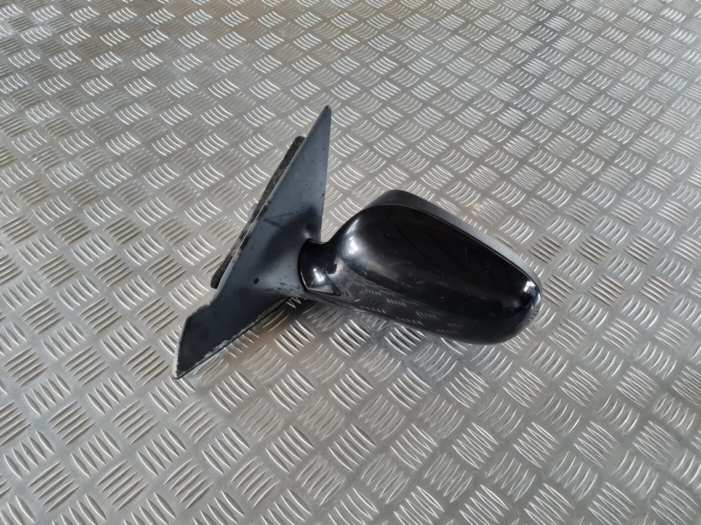 Ārējais spogulis, pa kreisi priekš SAAB 9-3 2009 1 Ārējais spogulis, pa kreisi priekš SAAB 9-3 2009