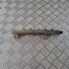 Degvielas sadales caurule priekš SAAB 9-3 2009