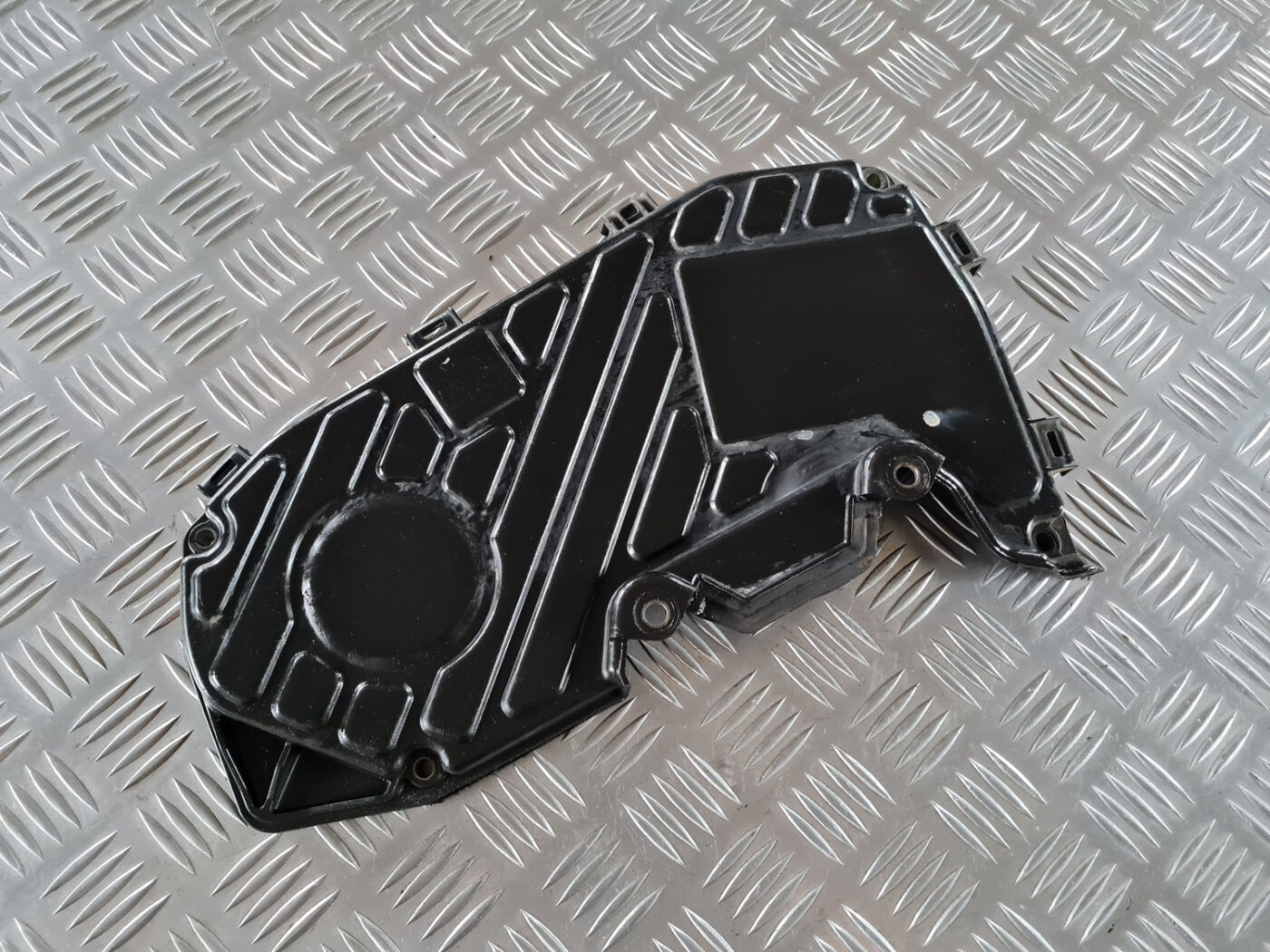 Zobsīksnas aizsargs priekš SAAB 9-3 2009