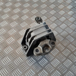 Dzinēja spilvens priekš SAAB 9-3 2009