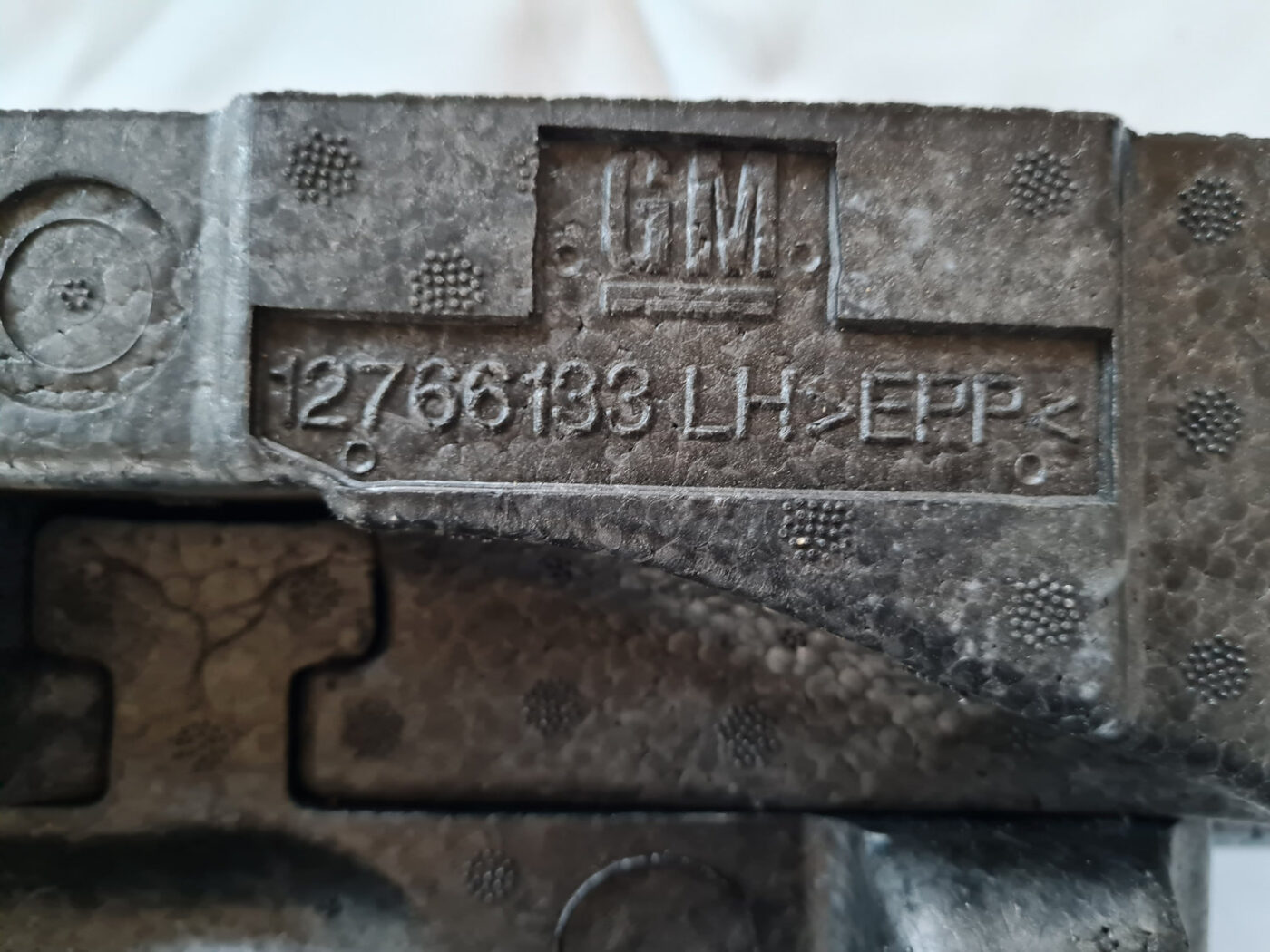 Bagāžnieka nodalījuma putuplasts priekš SAAB 9-3 2009