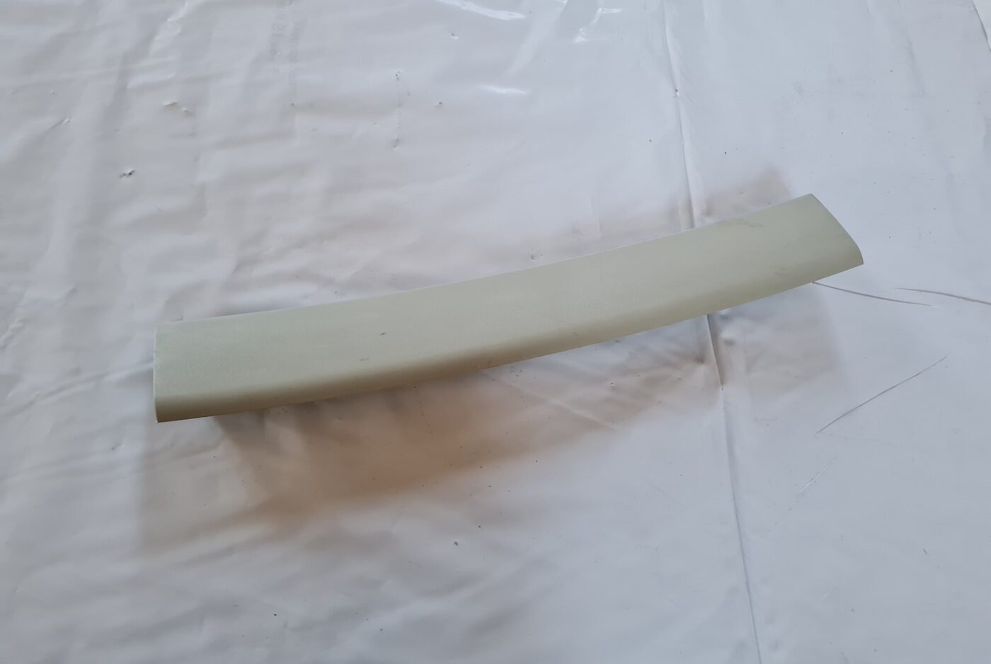 Bagāžnieka vāka apdare priekš SAAB 9-3 2009 1 Bagāžnieka vāka apdare priekš SAAB 9-3 2009