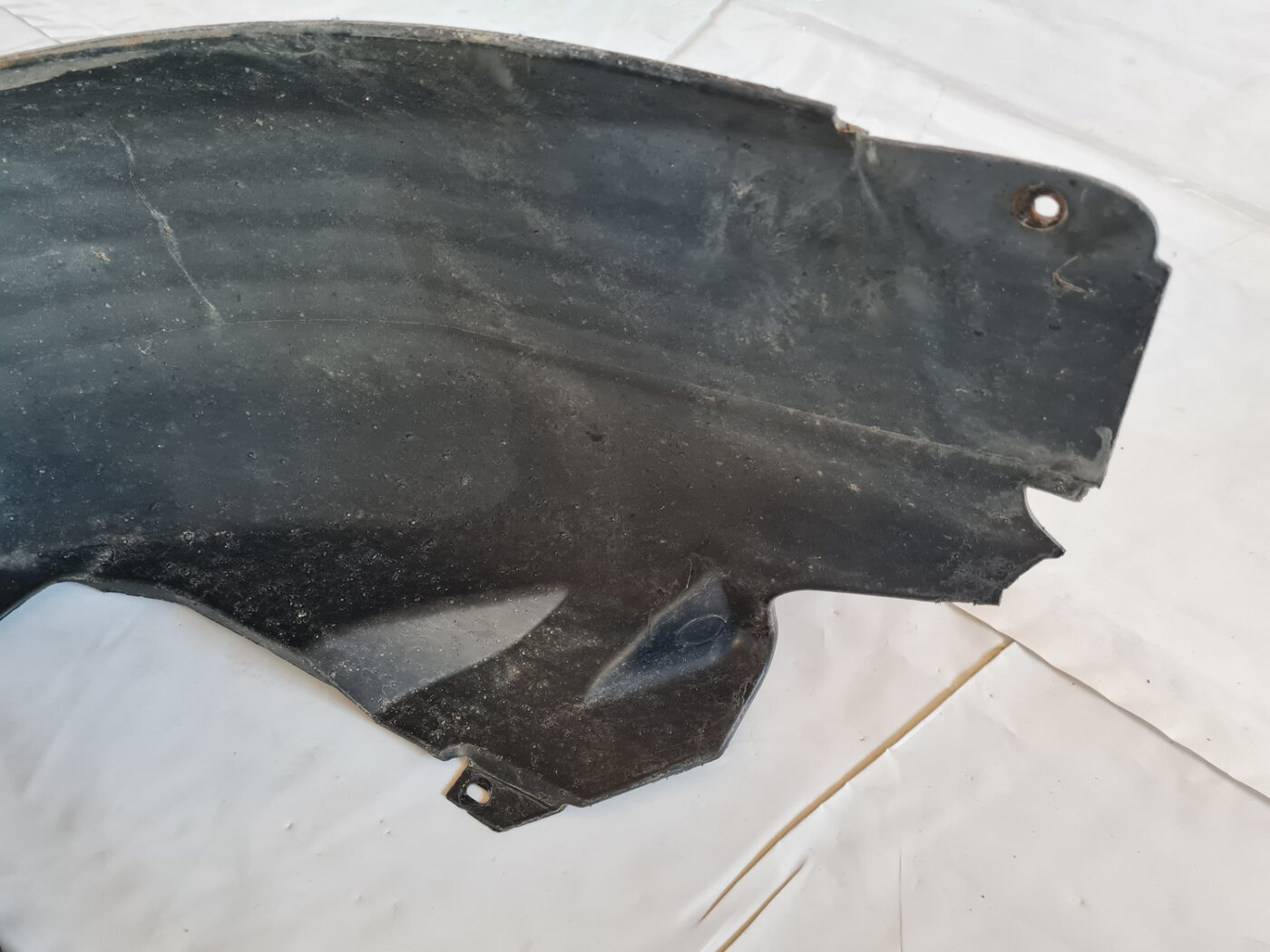 Aizmugurējais labais paspārns priekš SAAB 9-3 2009 2 Aizmugurējais labais paspārns priekš SAAB 9-3 2009