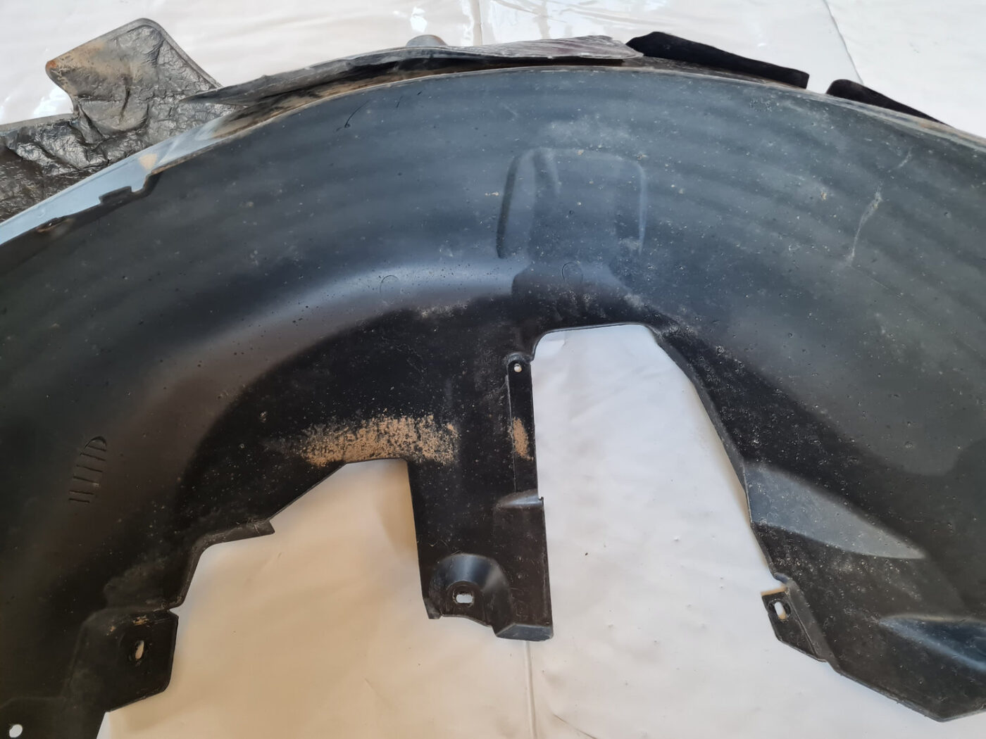 Aizmugurējais labais paspārns priekš SAAB 9-3 2009 8 Aizmugurējais labais paspārns priekš SAAB 9-3 2009