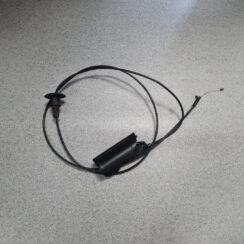 Pārsega slēdzenes trose priekš CITROEN PICASSO 2007