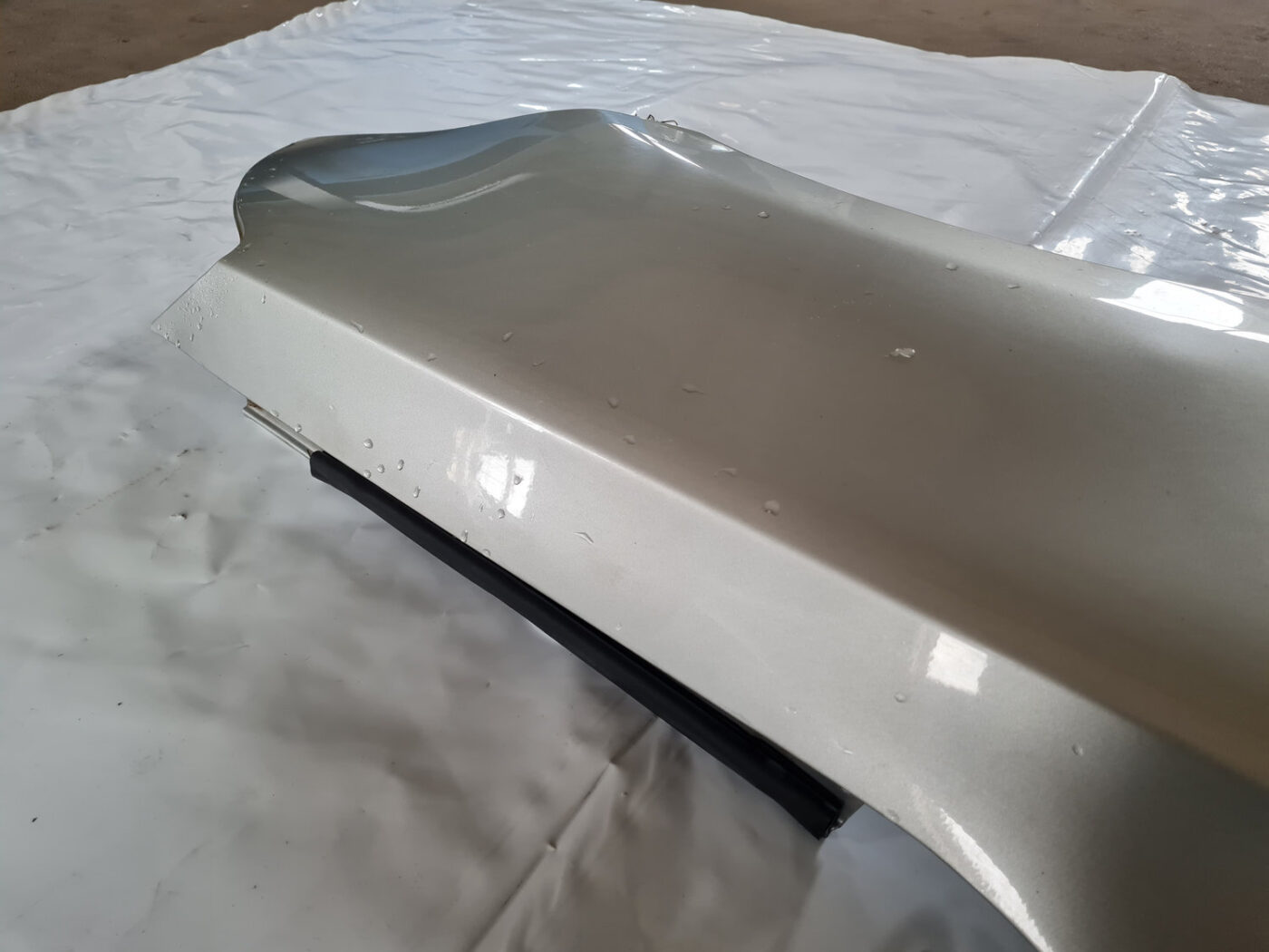 Priekšējais labais spārns priekš TOYOTA AVENSIS 2007 UNIVERSAL 8 Priekšējais labais spārns priekš TOYOTA AVENSIS 2007 UNIVERSAL