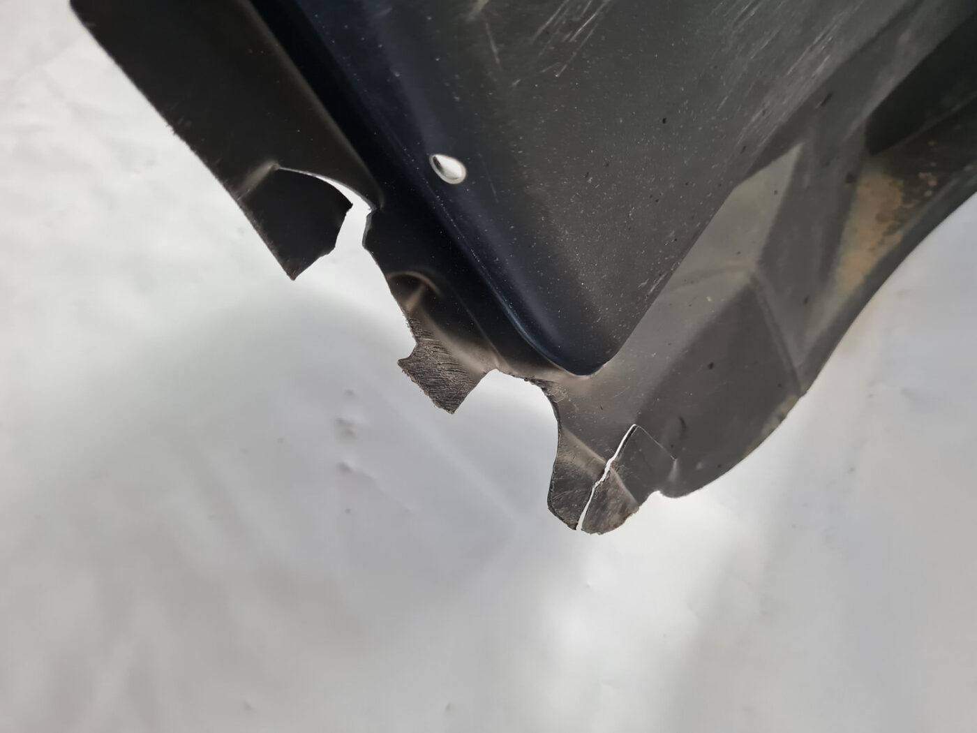 Priekšējais labais paspārns priekš TOYOTA AVENSIS 2007 UNIVERSAL 11 Priekšējais labais paspārns priekš TOYOTA AVENSIS 2007 UNIVERSAL